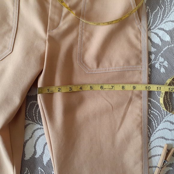 Chloe' Cropped Pants - Picture 14 of 15